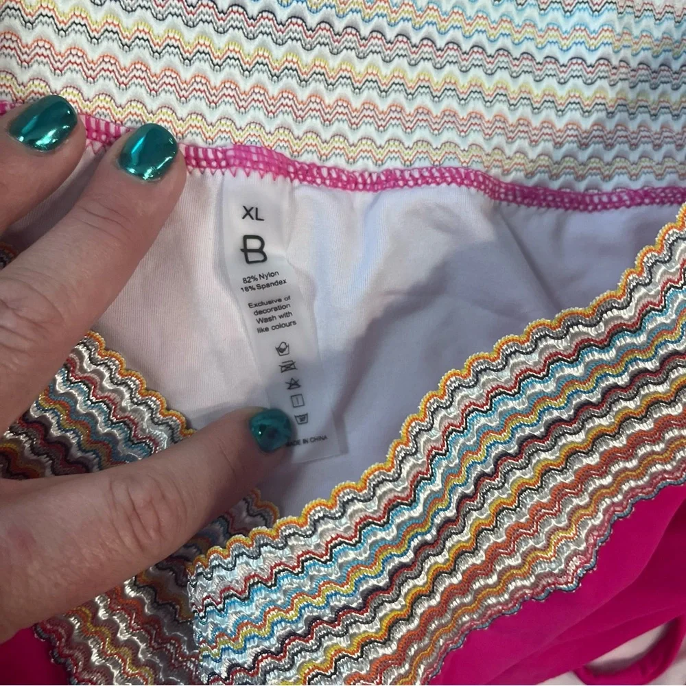 NWT Blooming Jelly hot pink 2 piece swimsuit size XL - Picture 3 of 7